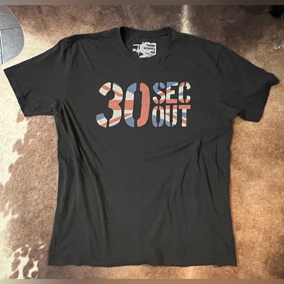 Other - 30 Seconds Out Black Graphic Crewneck T-Shirt